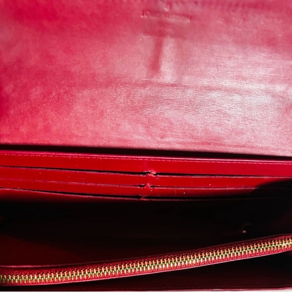 Authentic LV Louis Vuitton Red Vernis Long Wallet - Picture 7 of 16